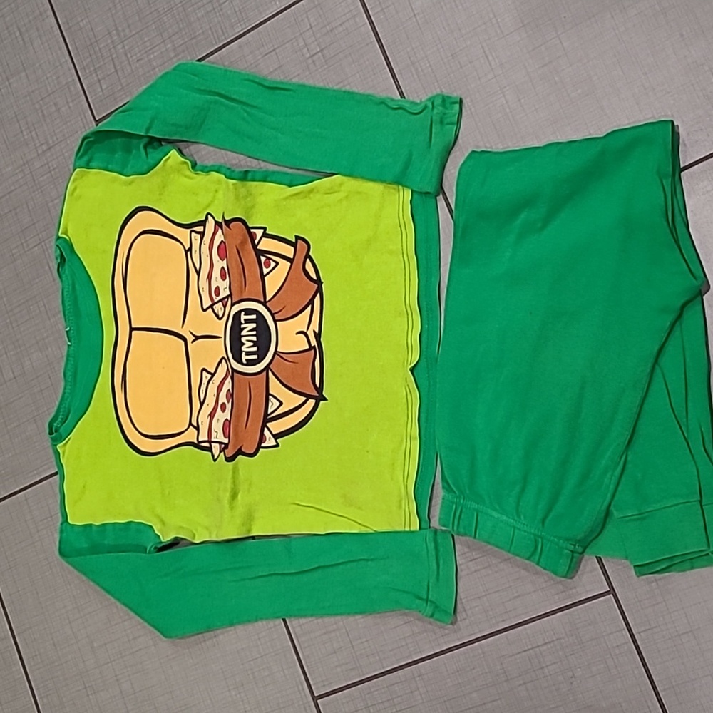 Ninja Turtle Pajamas Size 10